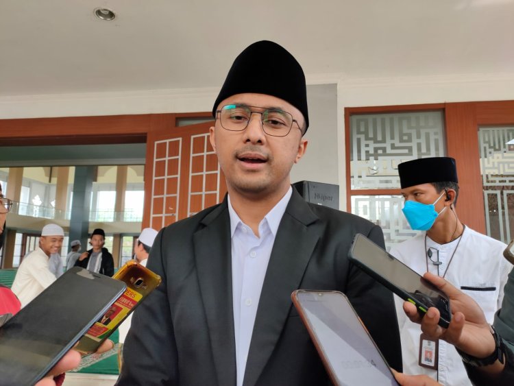 Bupati Bandung Barat Hengki Kurniawan tanggapi soal polemik calon Sekda Bandung Barat.(Foto: Bukhori)