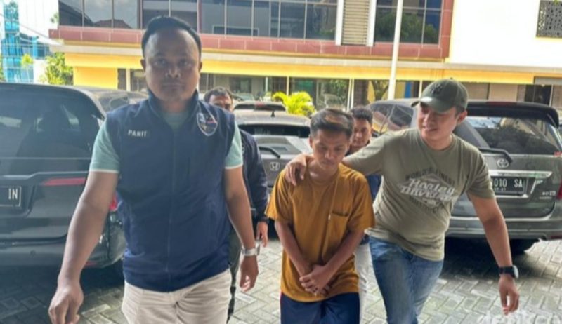 Foto: Pemilik akun TikTok yang ancam akan menembak Anies Baswedan ditangkap tim gabungan Bareskrim Polri dan Polda Jawa Timur. (dok. Istimewa)