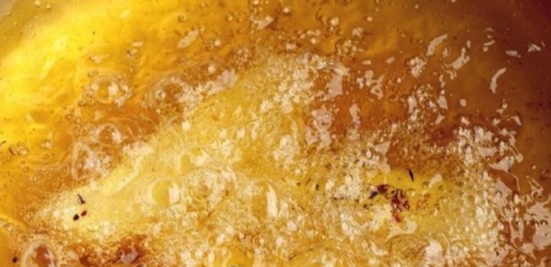 Foto Ilustrasi: Minyak Babi (istimewa)